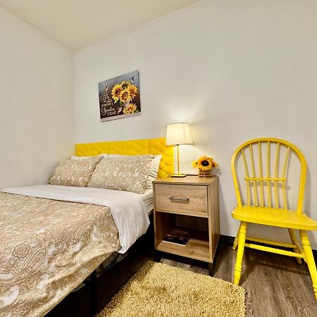 סיאטל Private Room With Shared Bathroom On The 1St Floor 10 Minutes Walk To University Of Washington מראה חיצוני תמונה