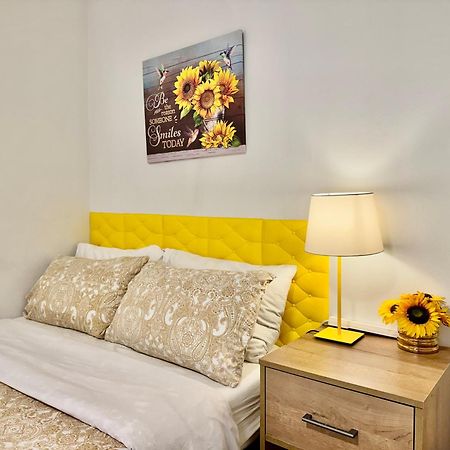 סיאטל Private Room With Shared Bathroom On The 1St Floor 10 Minutes Walk To University Of Washington מראה חיצוני תמונה